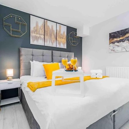 ✪Central✪6Bed✪ Parking✪Pool Table✪Private Patio ✪ Birmingam Exterior foto