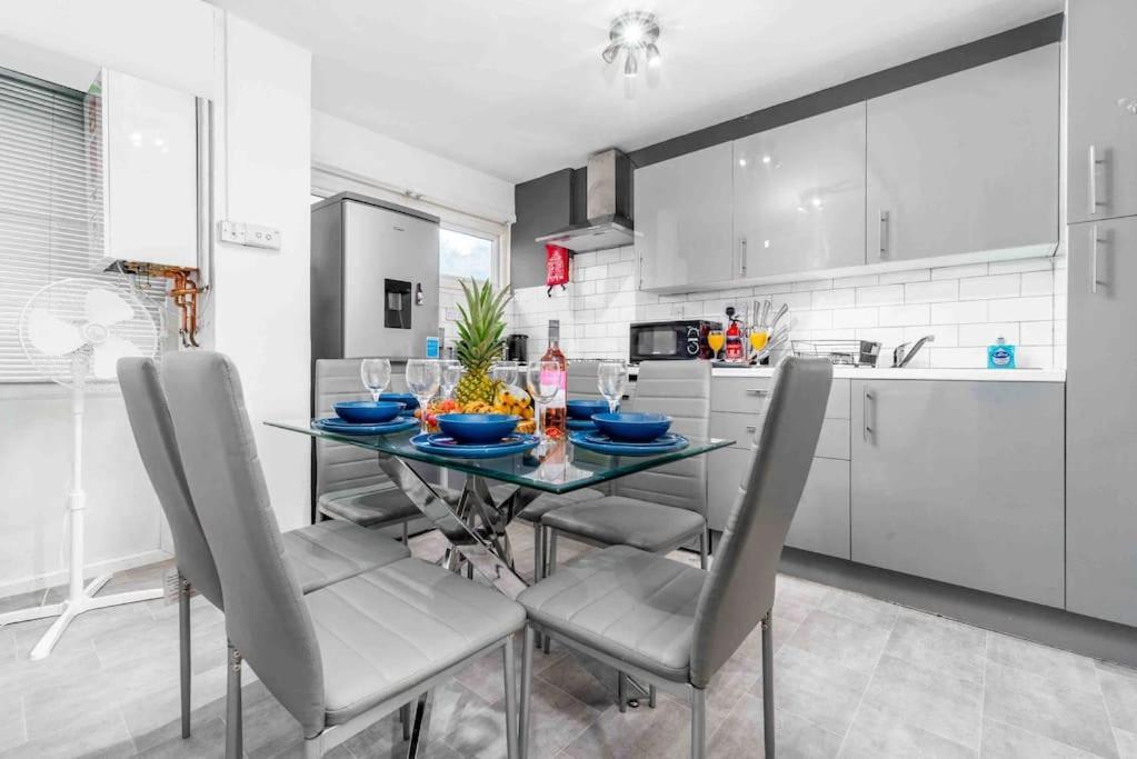 ✪Central✪6Bed✪ Parking✪Pool Table✪Private Patio ✪ Birmingam Exterior foto
