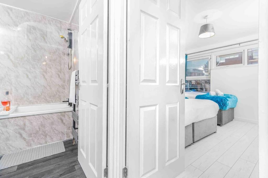 ✪Central✪6Bed✪ Parking✪Pool Table✪Private Patio ✪ Birmingam Exterior foto