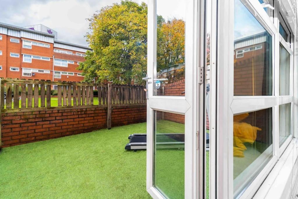 ✪Central✪6Bed✪ Parking✪Pool Table✪Private Patio ✪ Birmingam Exterior foto